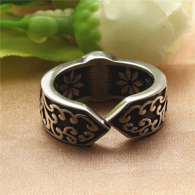 Classic Ring with Timeless Appeal