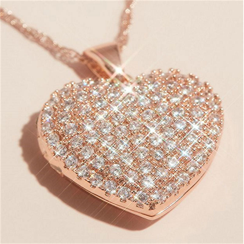 Stunning Necklace for Daily Wear