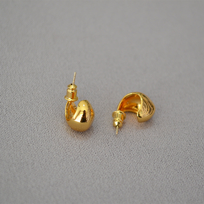 Beautiful Silver Earring with Unique Style