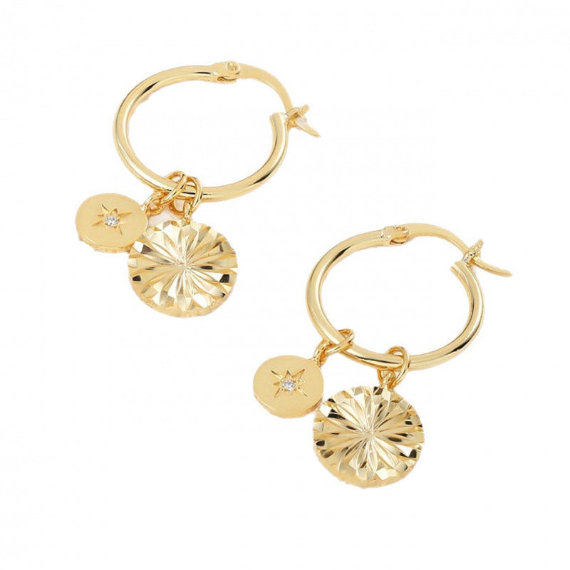 Elegant Gold Earring for Every Occasion