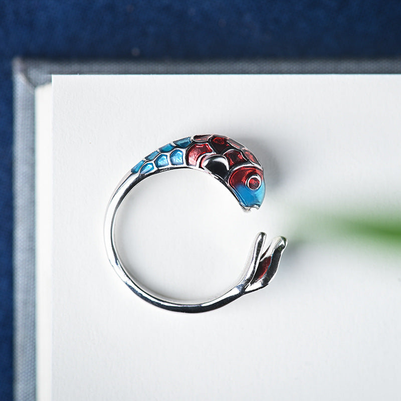 Charming Silver Ring for Any Occasion