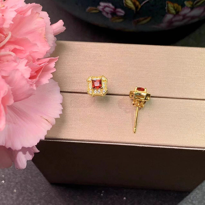 Classic Earring with Timeless Appeal