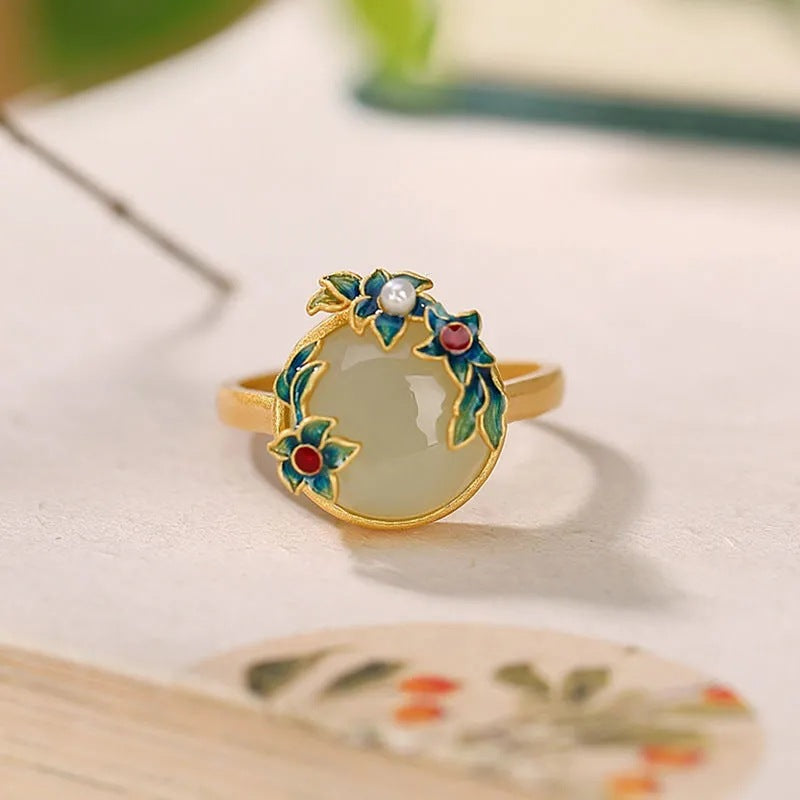 Stunning Silver Ring for Daily Wear