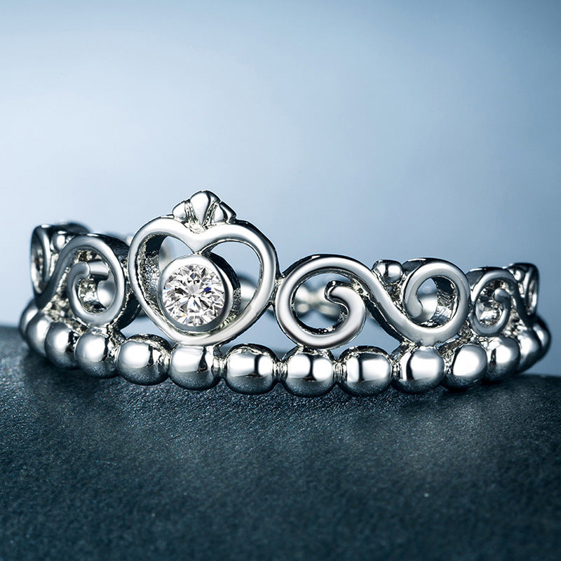 Elegant Silver Ring for Every Occasion