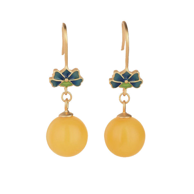 Classic Earring with Timeless Appeal