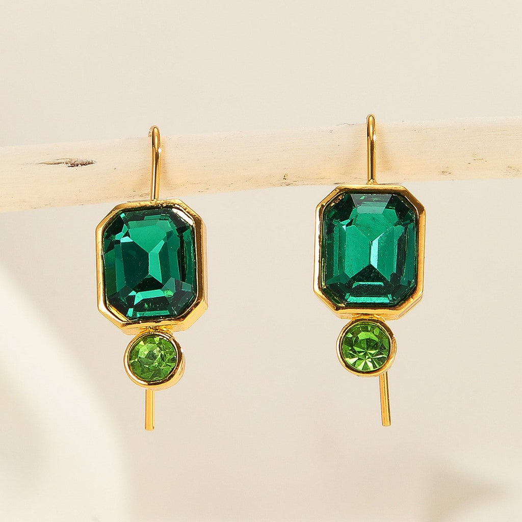 Elegant Earring for Every Occasion