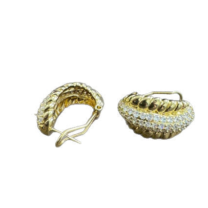 Delicate Artisan Gold Earring