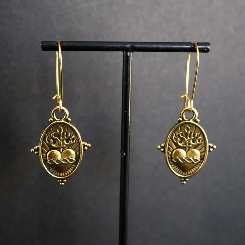 Stunning Earring for Daily Wear