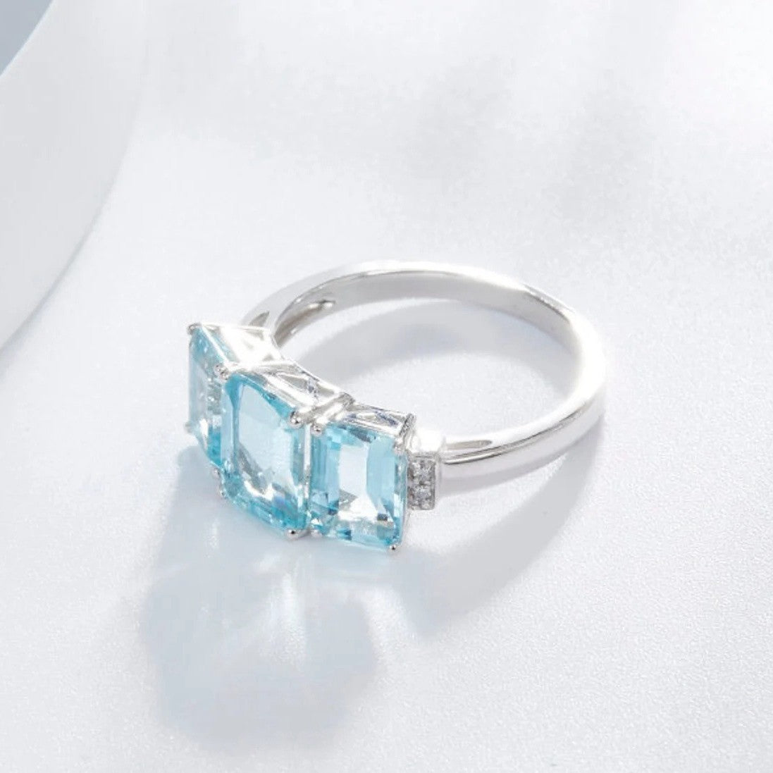Classic Ring with Timeless Appeal