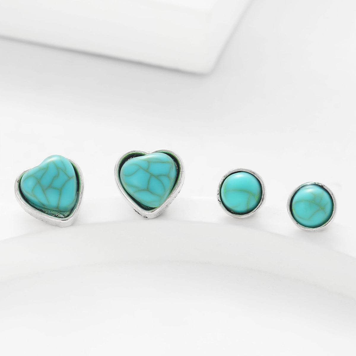 Romantic Earring for Special Moments