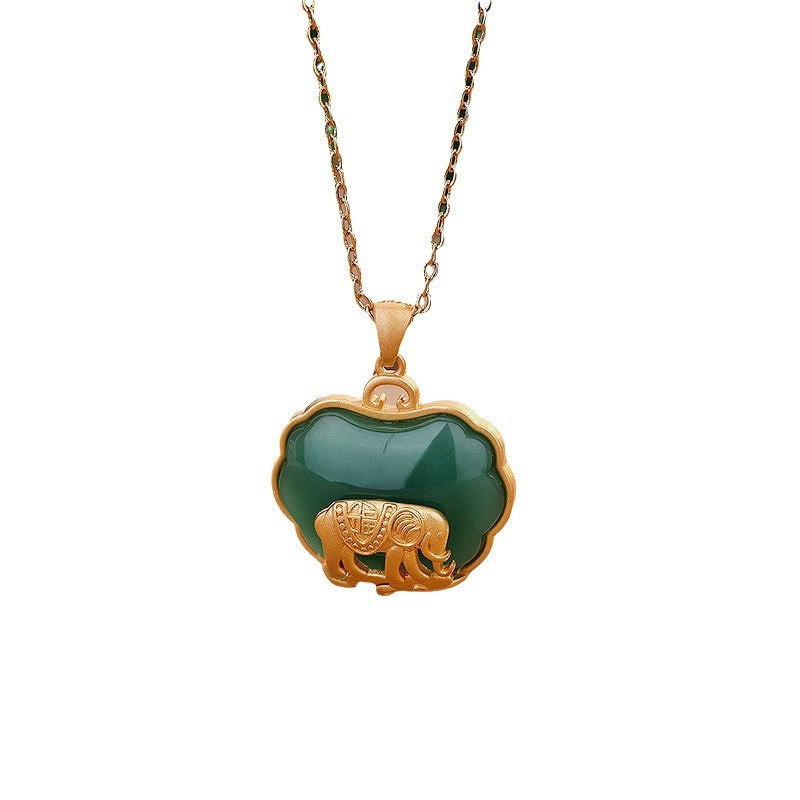 Classic Gold Necklace with Timeless Appeal