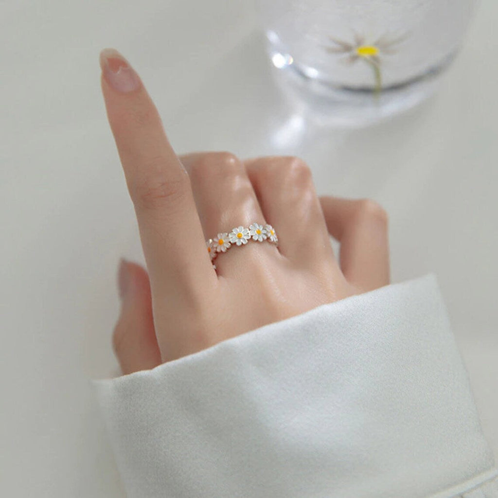 Stunning Ring for Daily Wear
