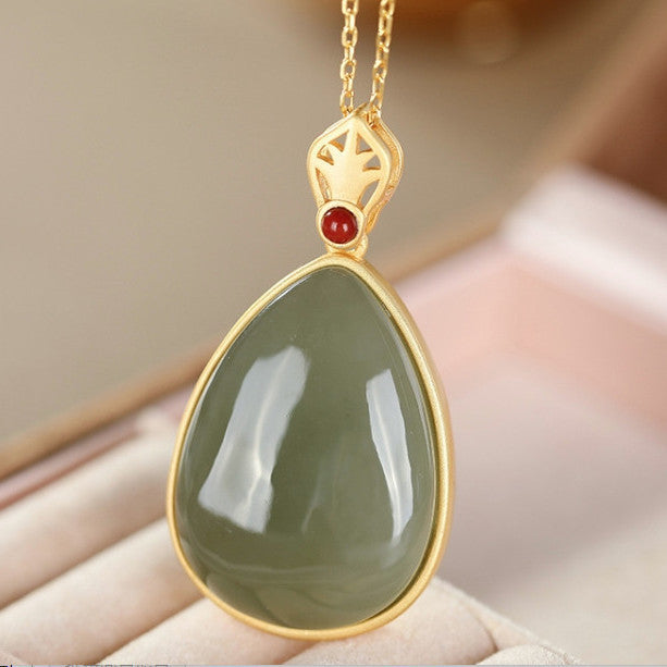 Stunning Gold Necklace for Daily Wear