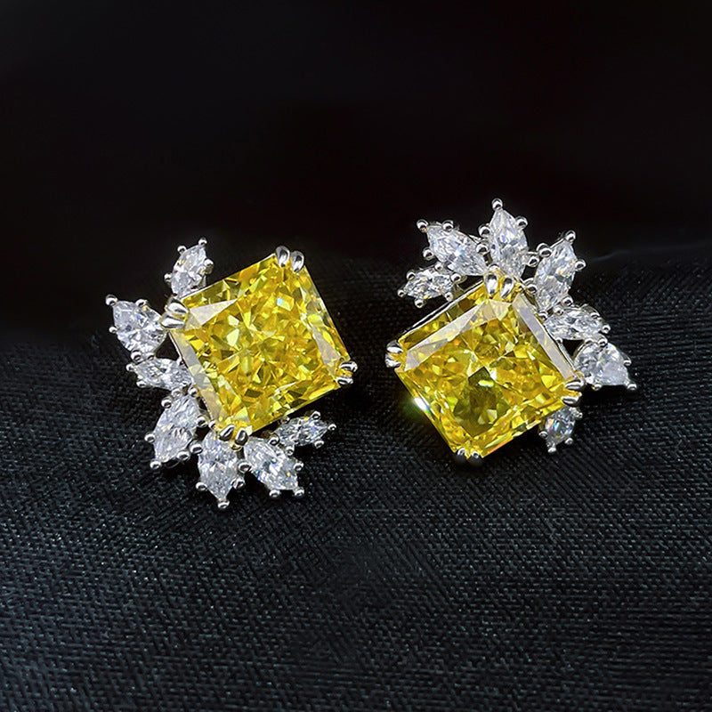 Vintage Handmade Earring