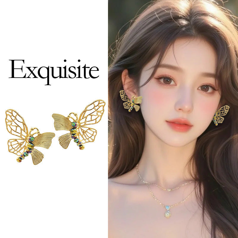 Elegant Earring for Every Occasion