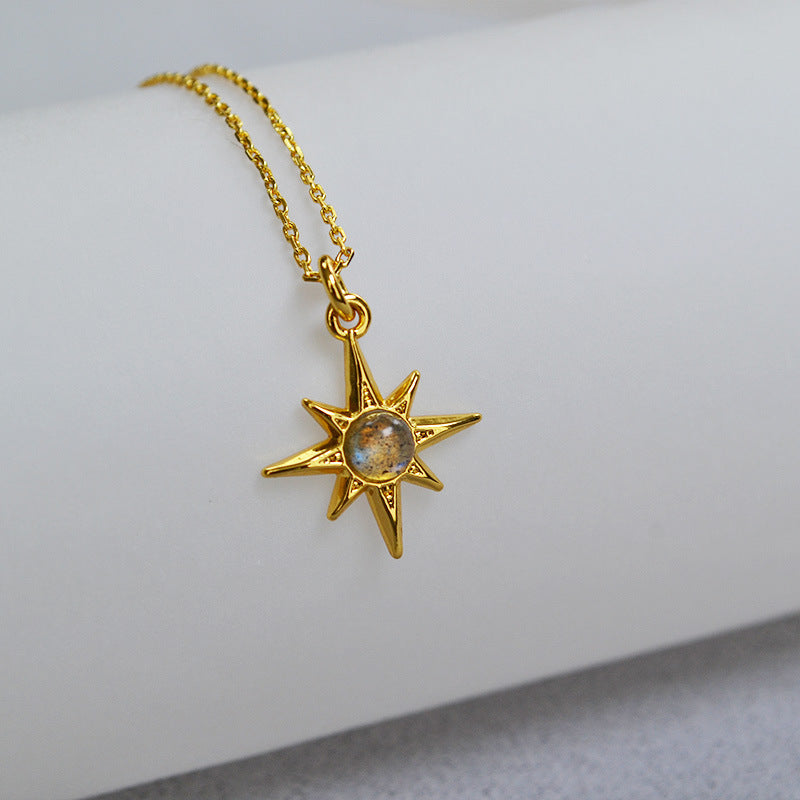 Classic Gold Necklace with Timeless Appeal