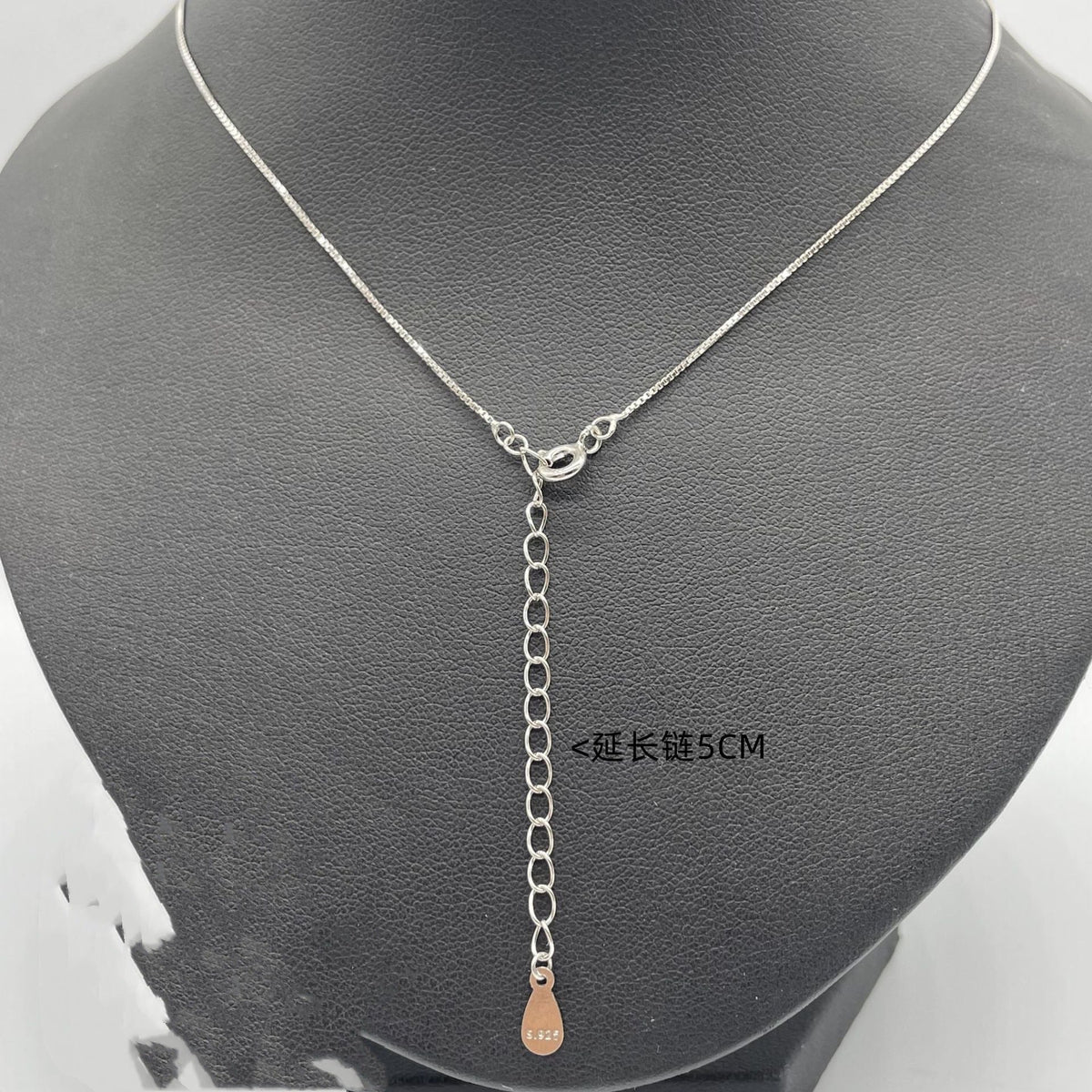 Romantic Necklace for Special Moments