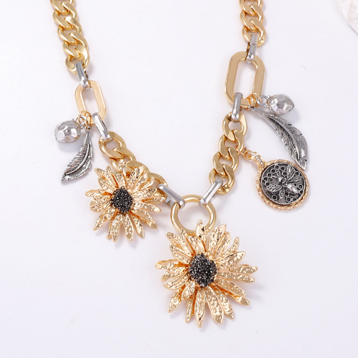 Romantic Necklace for Special Moments