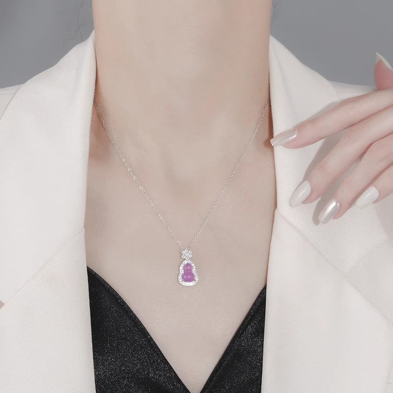 Classic Necklace with Timeless Appeal