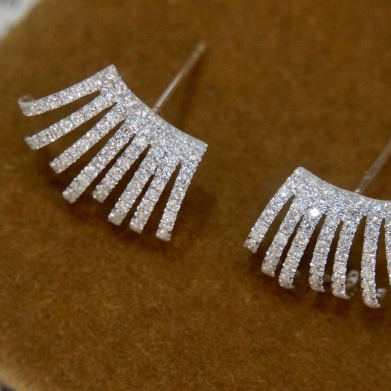 Charming Earring for Any Occasion