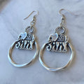 Charming Earring for Any Occasion