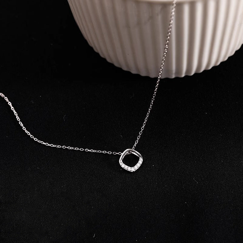 Romantic Necklace for Special Moments