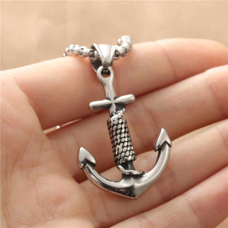 Classic Pendant with Timeless Appeal