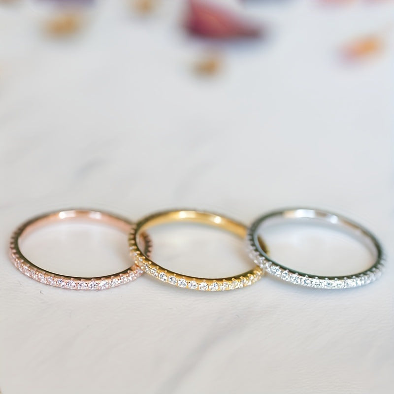 Classic Gold Ring with Timeless Appeal