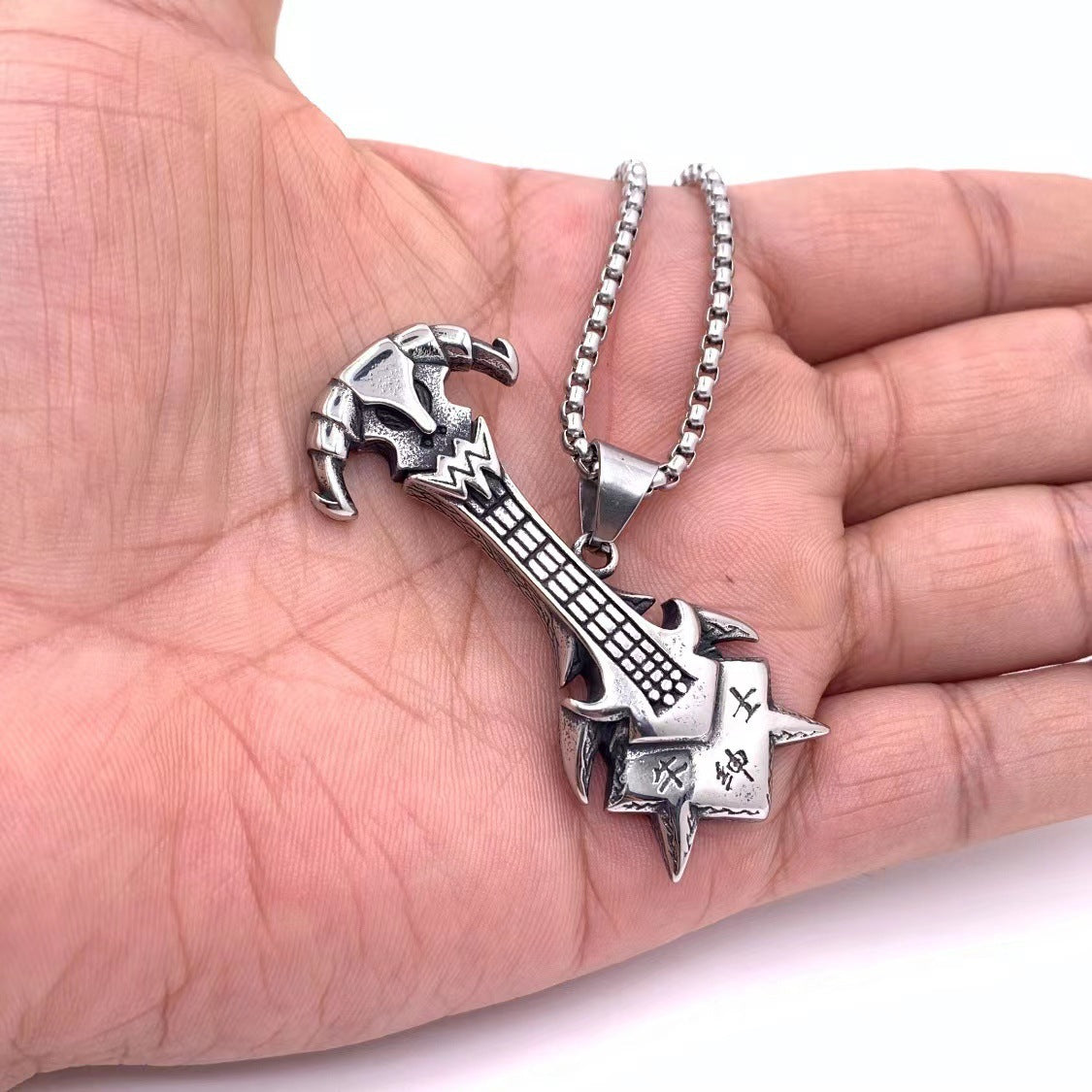 Beautiful Pendant with Unique Style