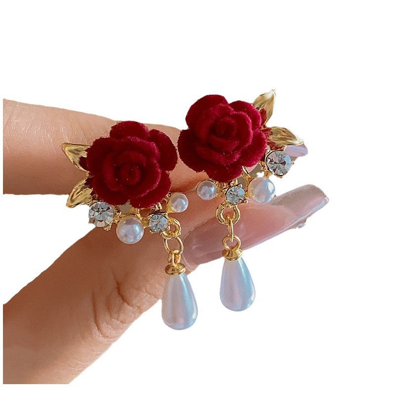 Elegant Pearl Earring for Every Occasion