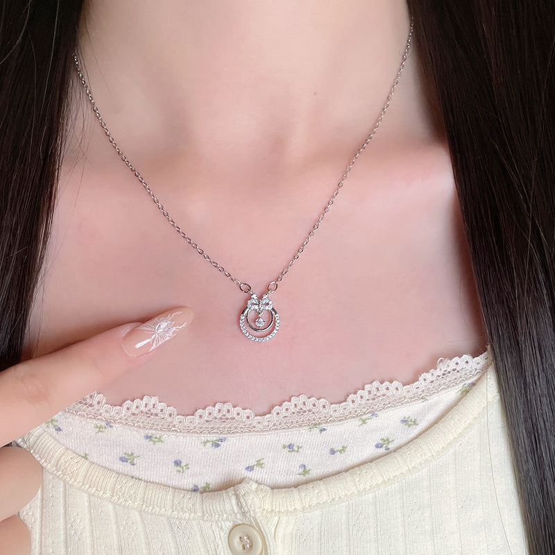 Charming Piece for Any Occasion