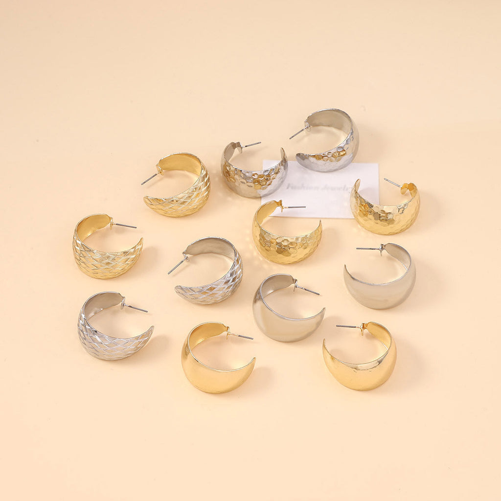 Classic Earring with Timeless Appeal