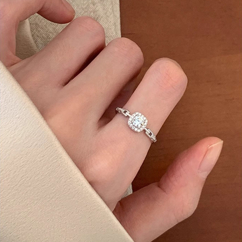 Beautiful Ring with Unique Style