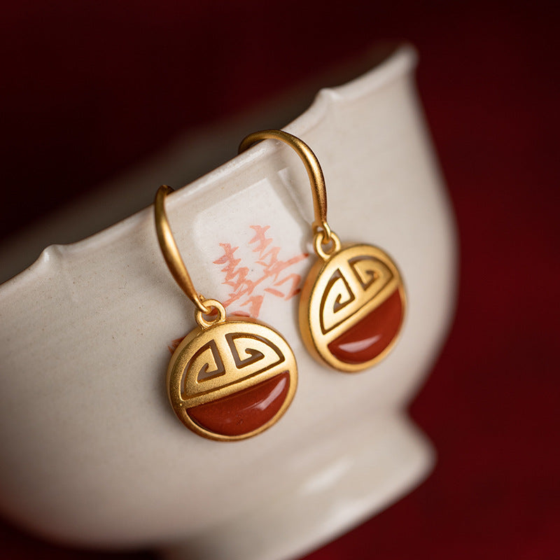 Beautiful Gold Earring with Unique Style