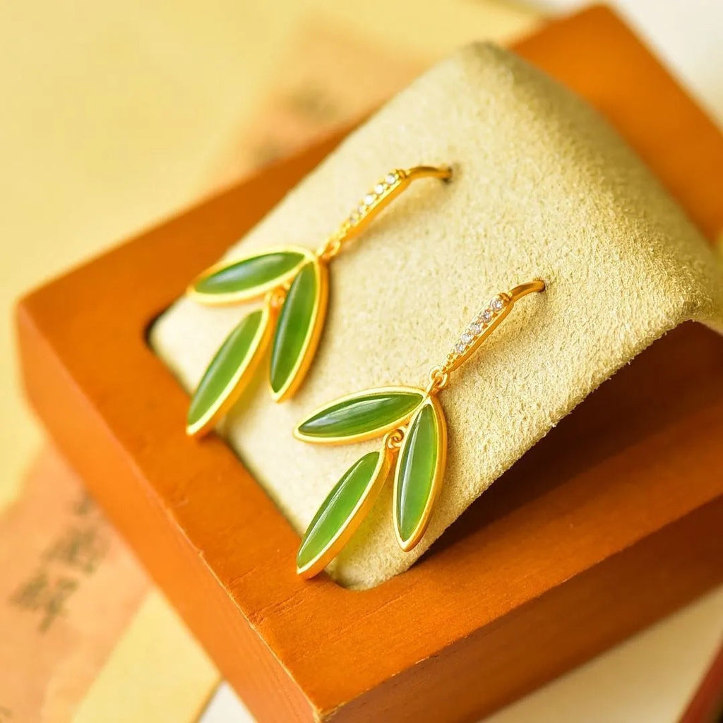 Elegant Silver Earring for Every Occasion