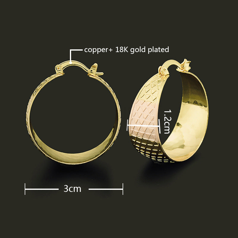 Classic Earring with Timeless Appeal