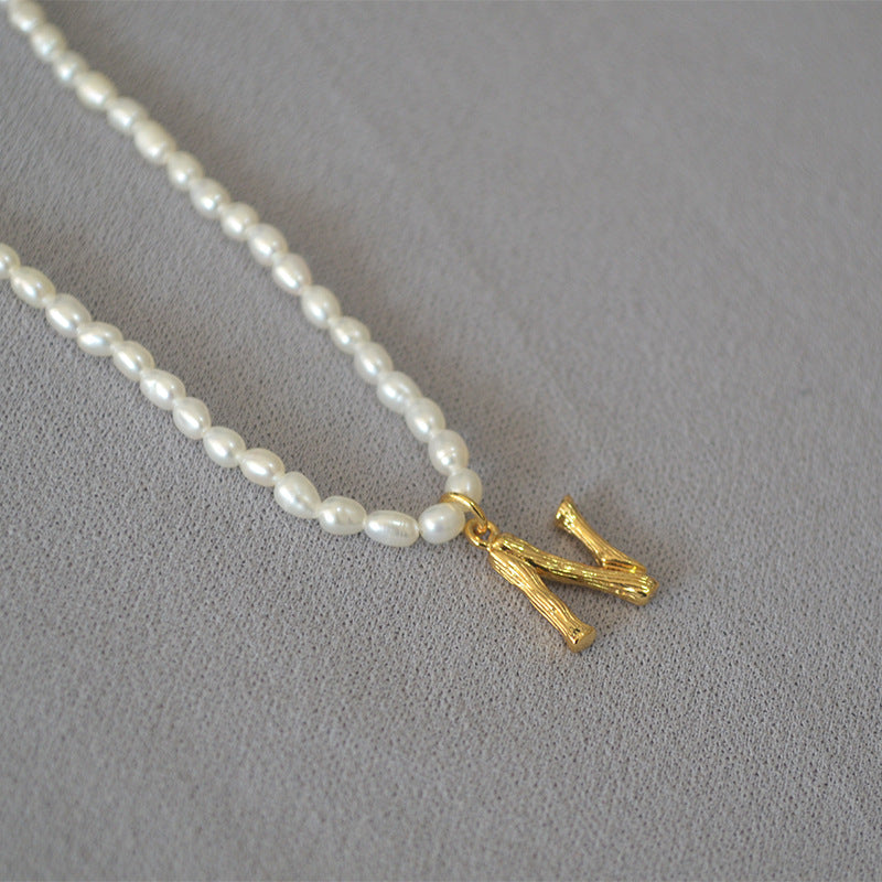 Romantic Pearl Necklace for Special Moments