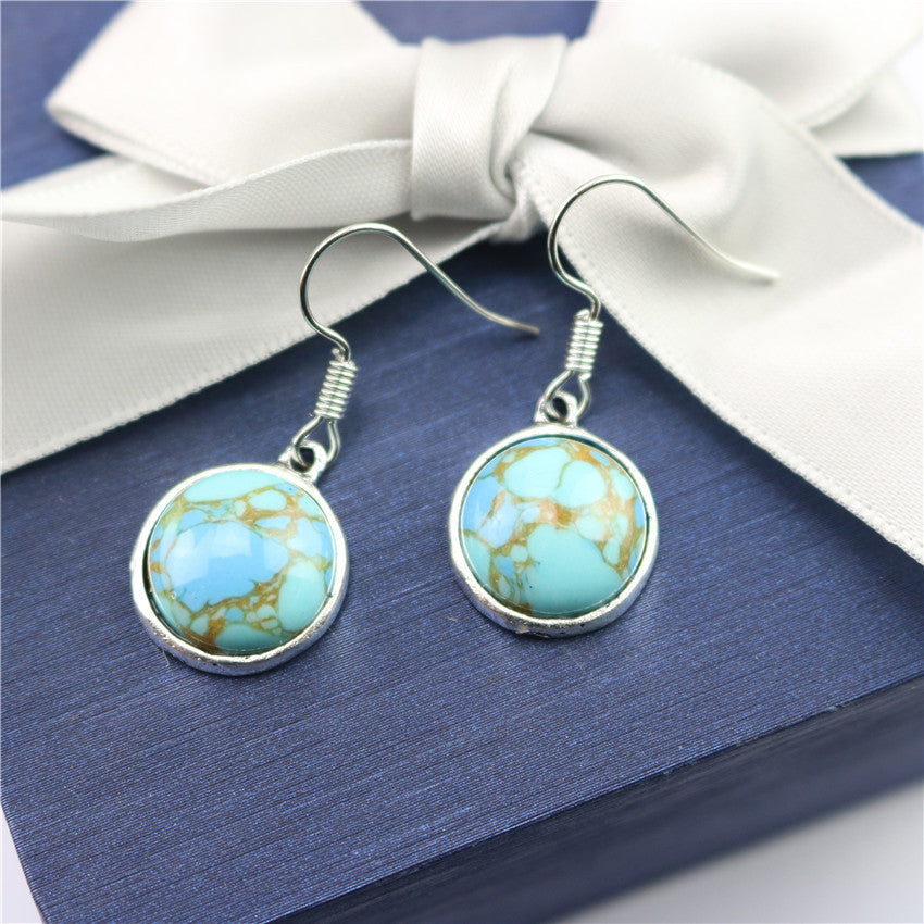 Beautiful Silver Earring with Unique Style