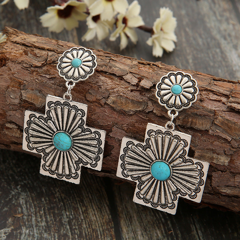 Vintage Handmade Earring