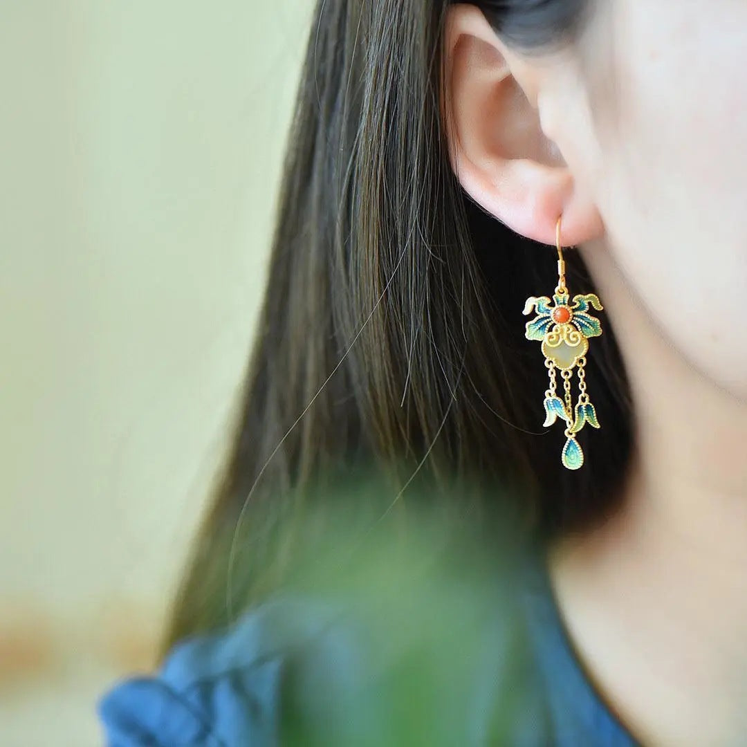 Classic Silver Earring with Timeless Appeal