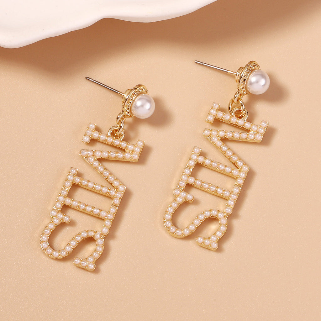 Beautiful Earring with Unique Style