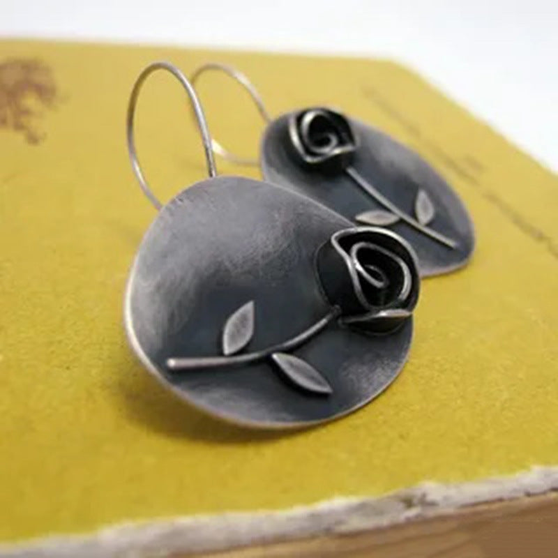 Classic Silver Earring with Timeless Appeal