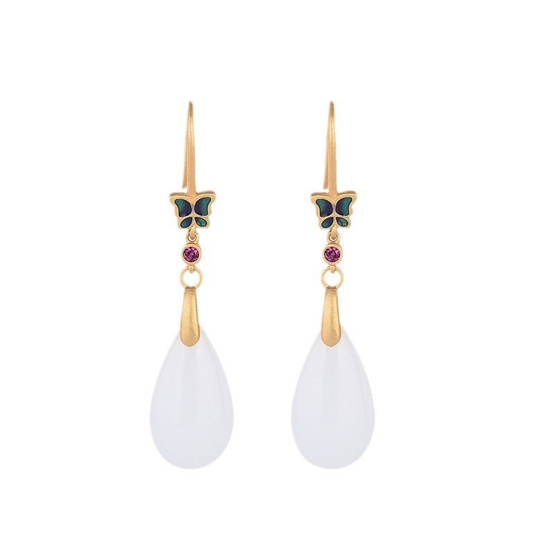 Romantic Gold Earring for Special Moments