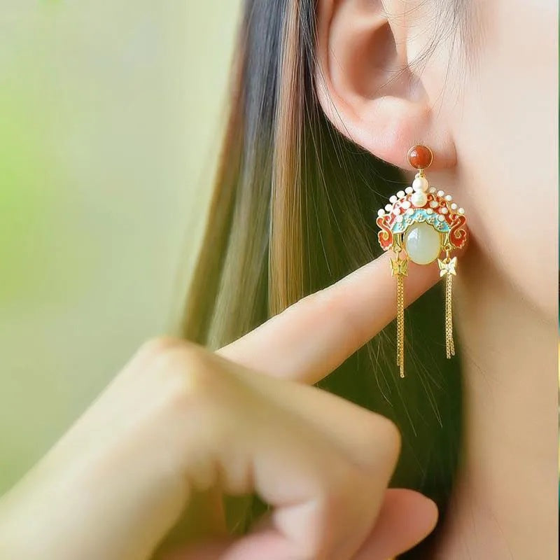 Stunning Gold Earring for Daily Wear