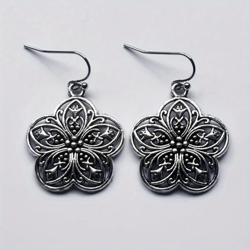 Elegant Silver Earring for Every Occasion