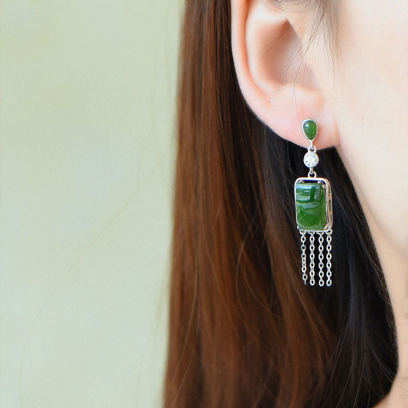 Classic Silver Earring with Timeless Appeal