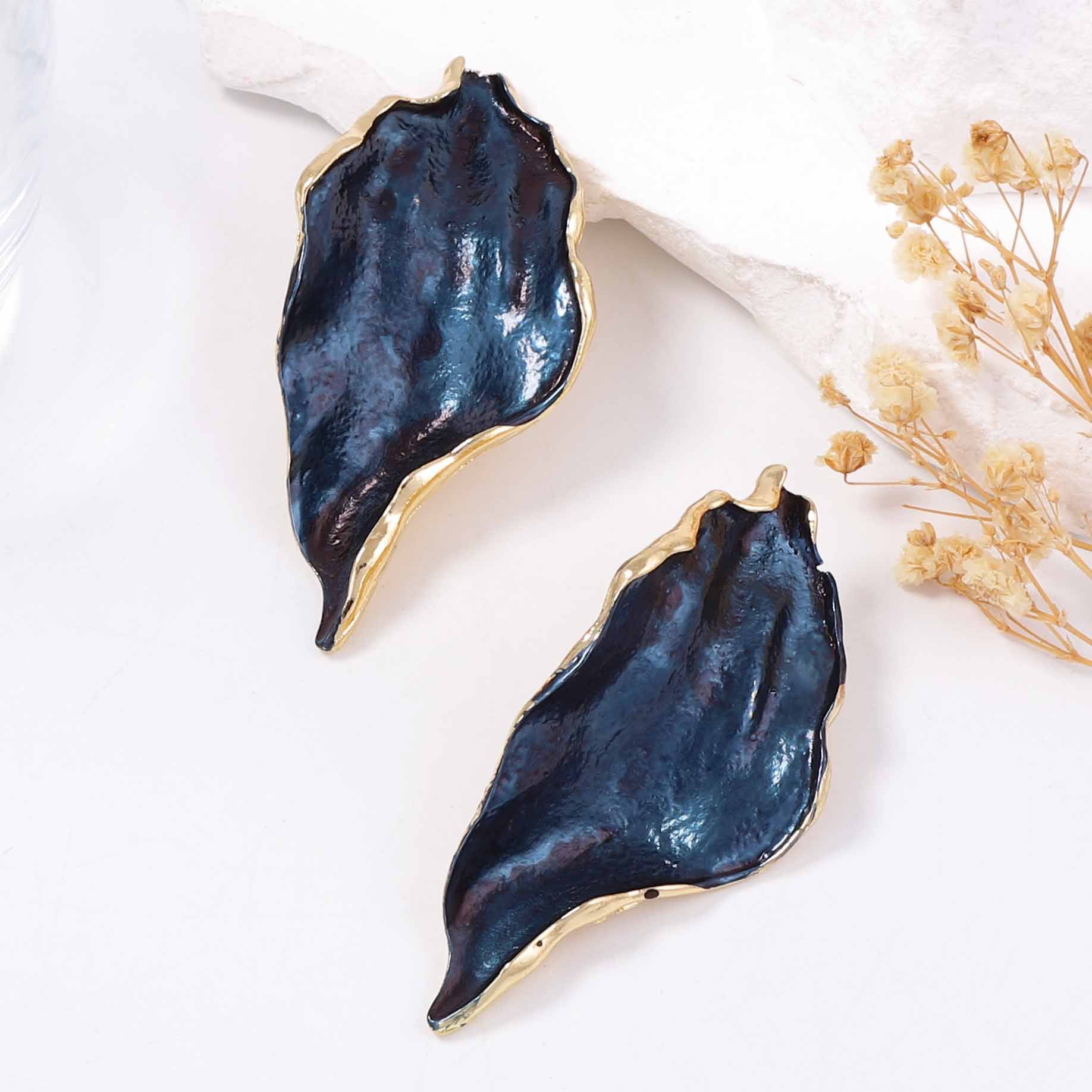 Elegant Piece for Every Occasion
