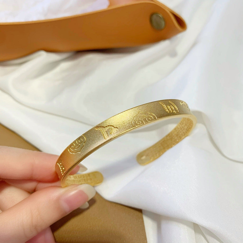 Elegant Silver Bracelet for Every Occasion