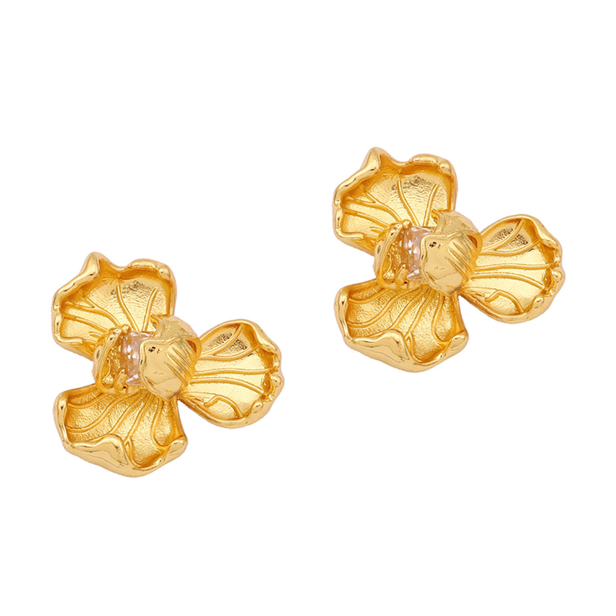 Classic Gold Earring with Timeless Appeal