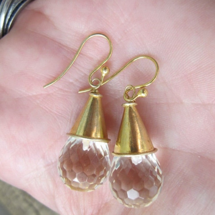 Charming Earring for Any Occasion
